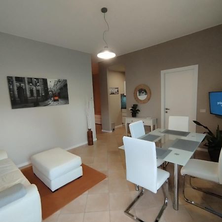 Bussero Milano Lodge מראה חיצוני תמונה